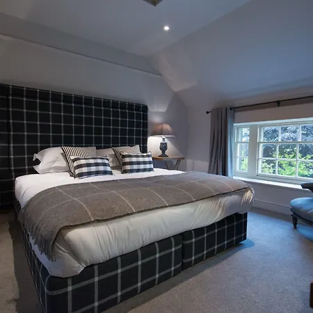 The Assheton Arms-3