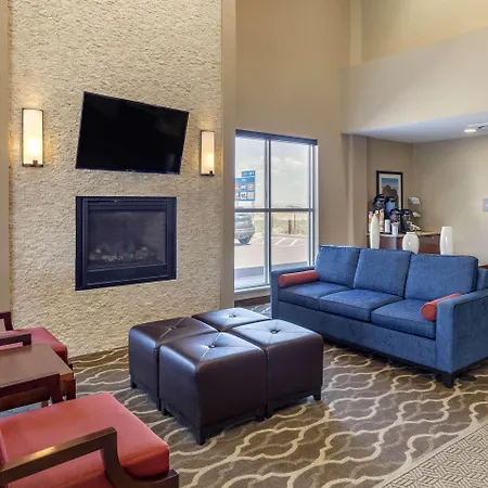 Comfort Inn & Suites Edgewood-2