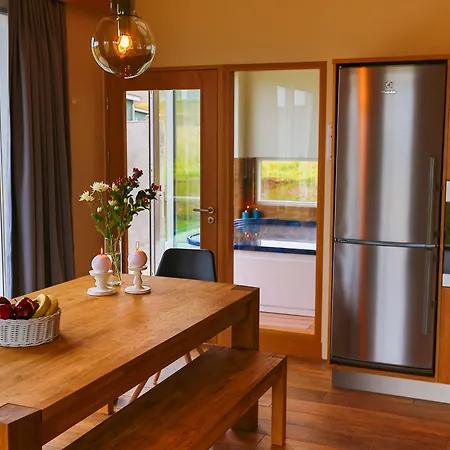 Hrimland Cottages-2