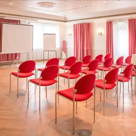 Hotel Schwarzer Adler Tangermuende-2