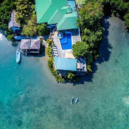 Edgewater Dive & Spa Resort-2