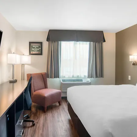 Econo Lodge Inn & Suites Springfield Main Street-2