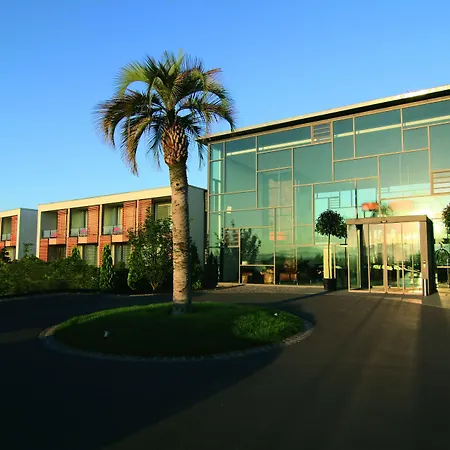 Angel's - das hotel am golfpark-3