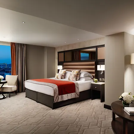Grand Central Hotel Belfast-3