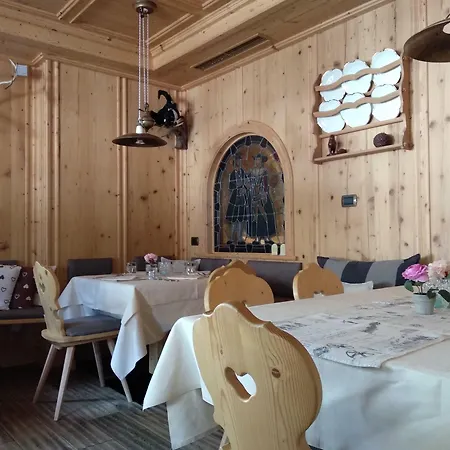Hotel Somont-3