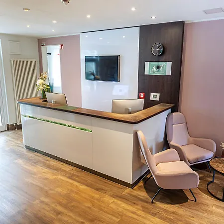 ACHAT Hotel Dresden Elbufer-2