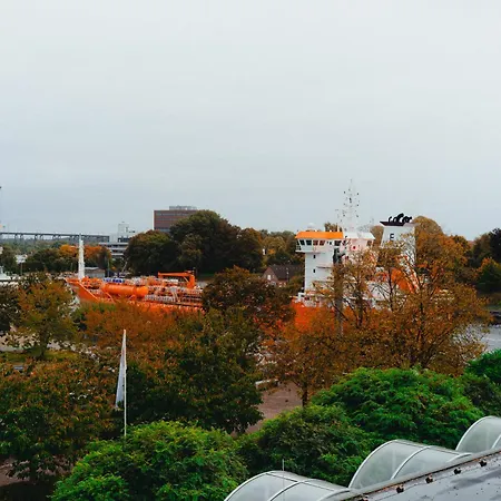 Conventgarten Waterfront - Kiel Canal-3