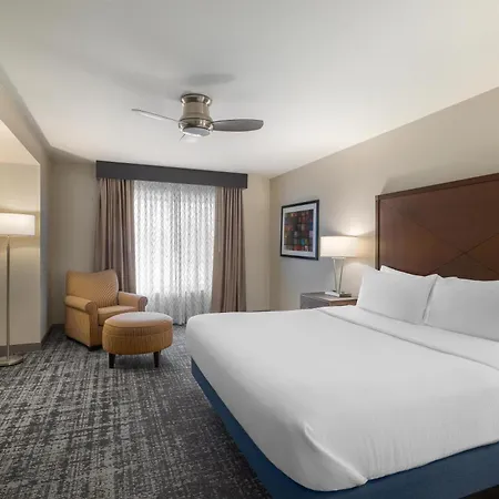 Embassy Suites By Hilton Laredo-2