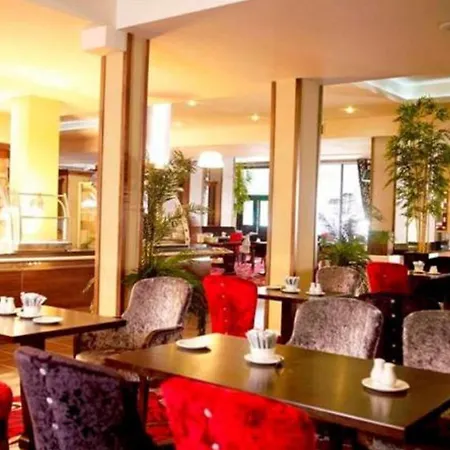 Green Isle Hotel, Dublin-2