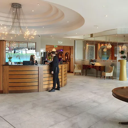 Green Isle Hotel, Dublin-2