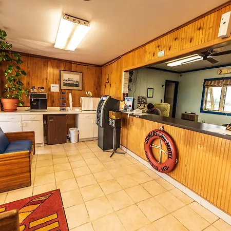 Rodeway Inn At Somers Cove Marina-3