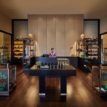 Pavilion Hotel Kuala Lumpur Managed By Banyan Tree-2