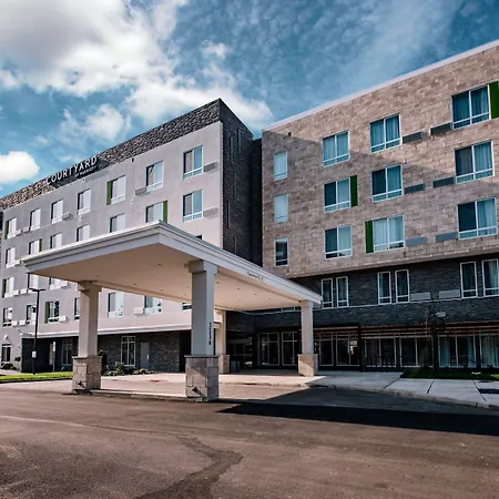 Courtyard By Marriott Toledo West-3