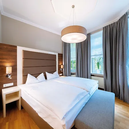 Hotel Haus Delecke-2