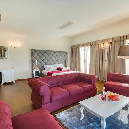 Wine Residence Cattunar-3