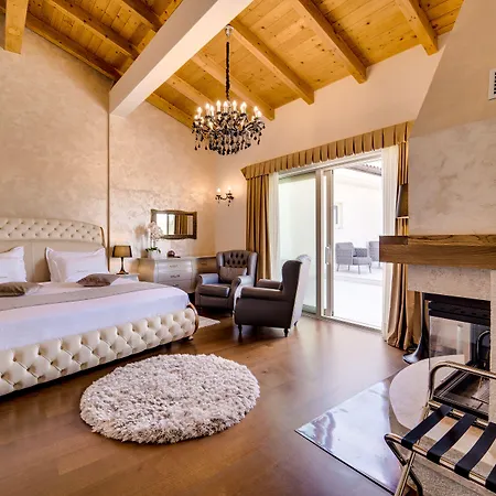 Wine Residence Cattunar-2