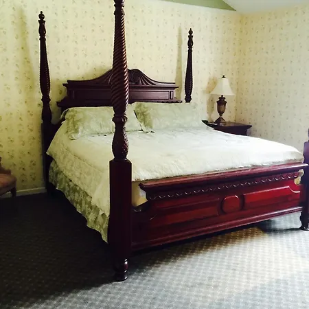 Afton House Inn-2