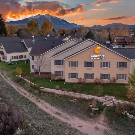 Comfort Inn & Suites Carbondale On The Roaring Fork-2