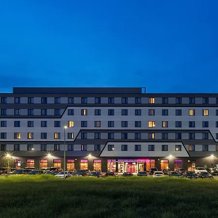 Moxy Frankfurt Airport Kelsterbach-3
