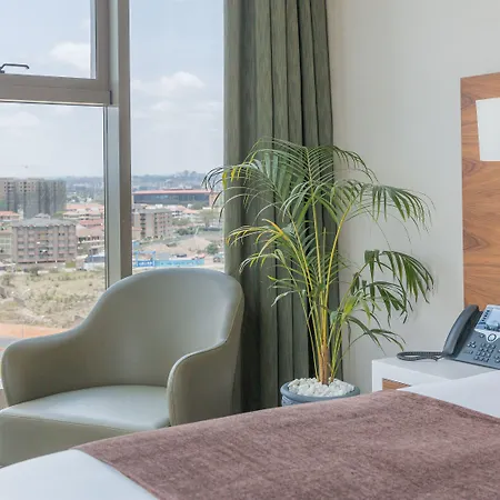 Emara Ole-Sereni-3