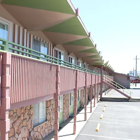 Dreamers Lodge-3