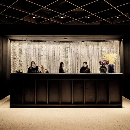 Karl August - A Neighborhood Hotel-2