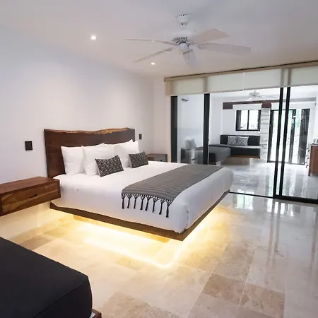 Casa Del Jaguar Beach Hotel-2