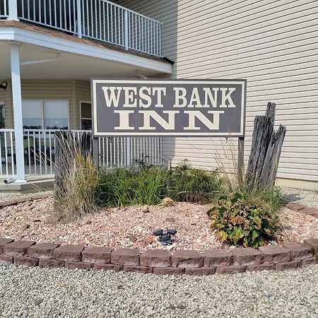 West Bank Inn-3