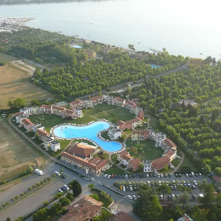 Gasparina Village-3