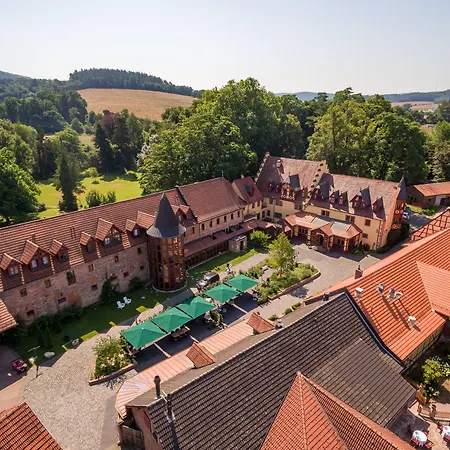 Schlosshotel Weyberhöfe-2
