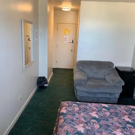 Vivian Motor Hotel-3