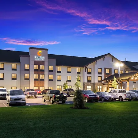 Comfort Inn & Suites Gaylord-2