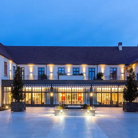 Hôtel&Spa Les Sept Fontaines Best Western Premier-2