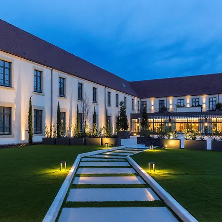 Hôtel&Spa Les Sept Fontaines Best Western Premier-3