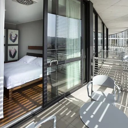 Welcome Hotel-2