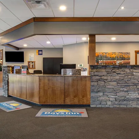 Days Inn & Conference Centre By Wyndham Prince Albert-3