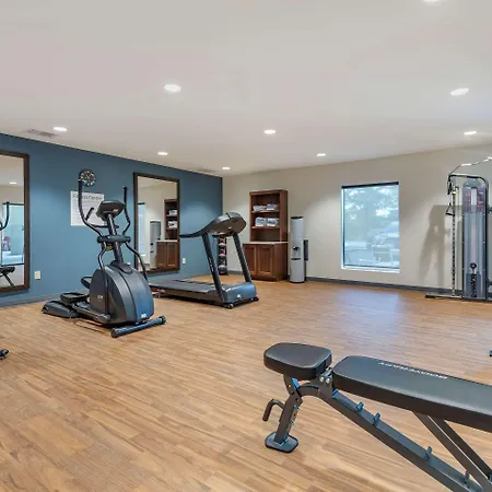 Comfort Suites Dry Ridge-3