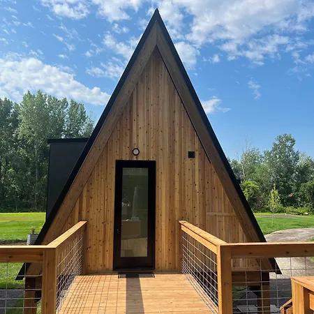 Finger Lakes Treehouse-3