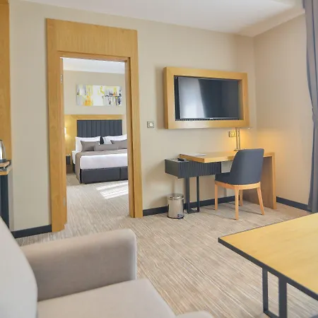 Serenity Comfort Hotel-2