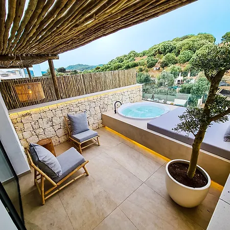 S'Estancia Suites-3