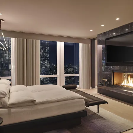 Equinox Hotel New York-3