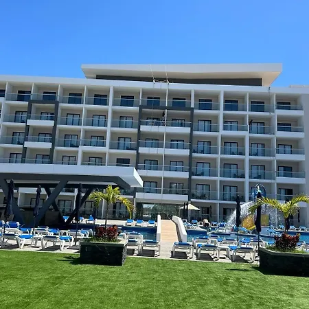 High Garden Grand Hotel-2