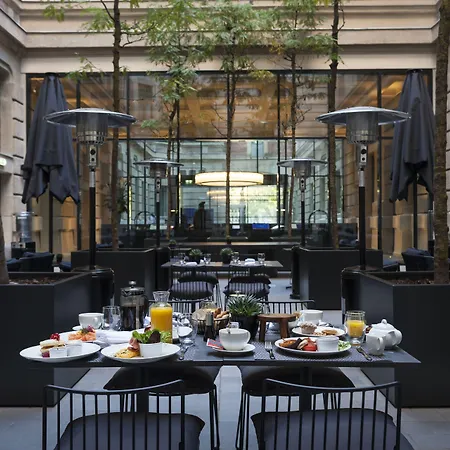 Kozmo Hotel Suites & Spa - Small Luxury Hotels Of The World-3