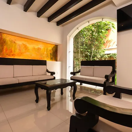 Sendero Hotel-2