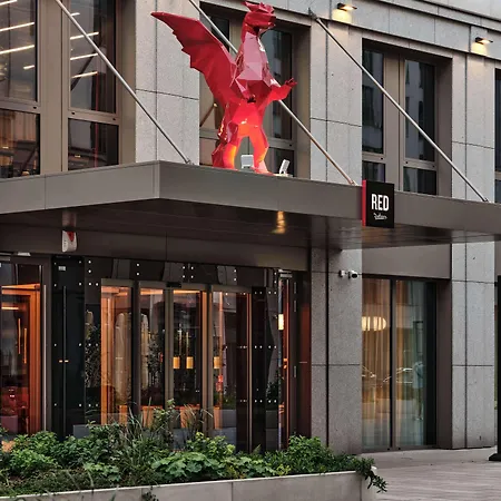 Radisson Red Hotel & Radisson Red Apartments, Krakow-3