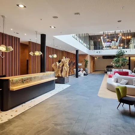 Tailormade Hotel Sihlpark Schindellegi-3