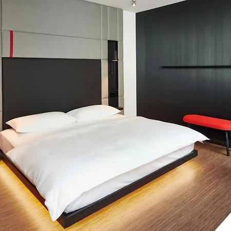 Citizenm Chicago Downtown-2
