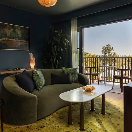 Hotel Daphne-3