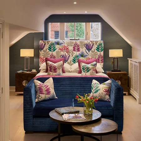 Langshott Manor - Luxury Hotel Gatwick-2