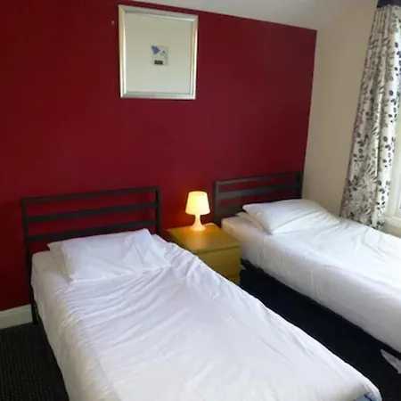 Esplanade Hotel - Clacton On Sea, Beachfront Hotel By Oyo-2